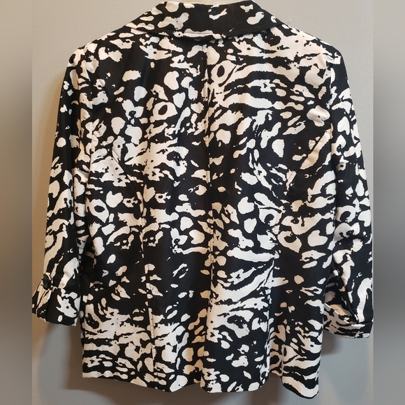Notations Black and White Three-quarter Sleeve Jacket, XL - Picture 2 of 7